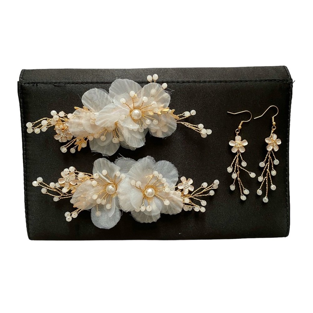 NWOT Gossamer White/Gold Wedding Hair Clips and Earrings Set